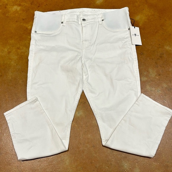 7 For All Mankind Denim - NWT 7 For All Mankind white jean size 32.